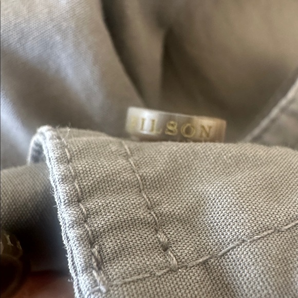 Filson Lightweight Alaskan Guide Shirt – Light Olive (Men’s M) - Picture 4 of 10